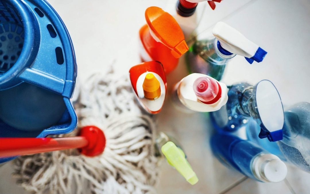 Cleaning Tricks You Should Totally Steal From Your House Cleaner
