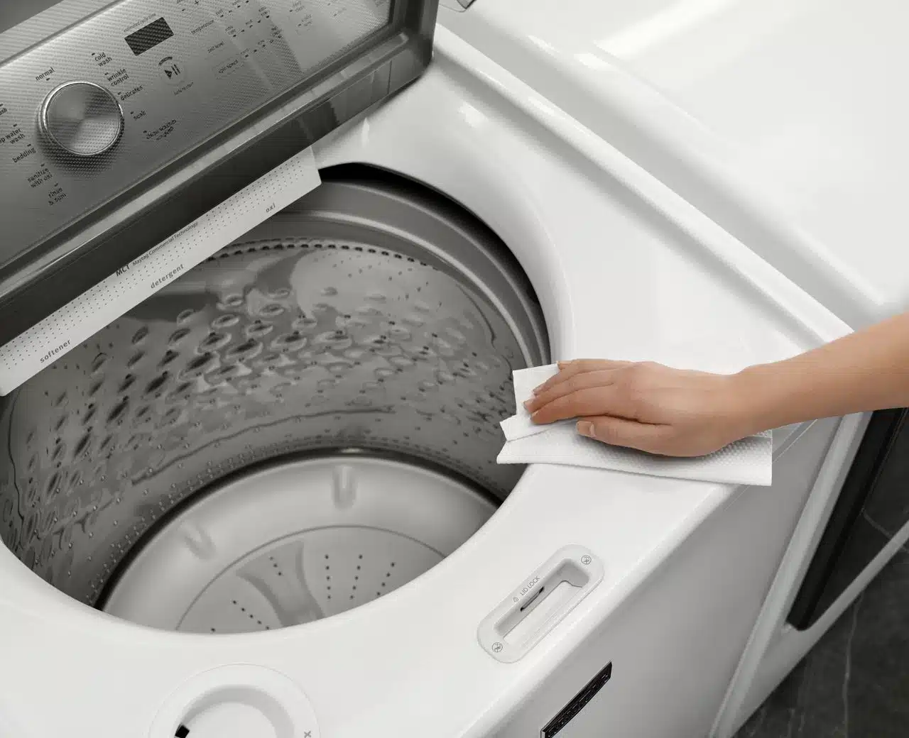 🥇 Step-by-Step Guide to Cleaning Your Laundry l MCA