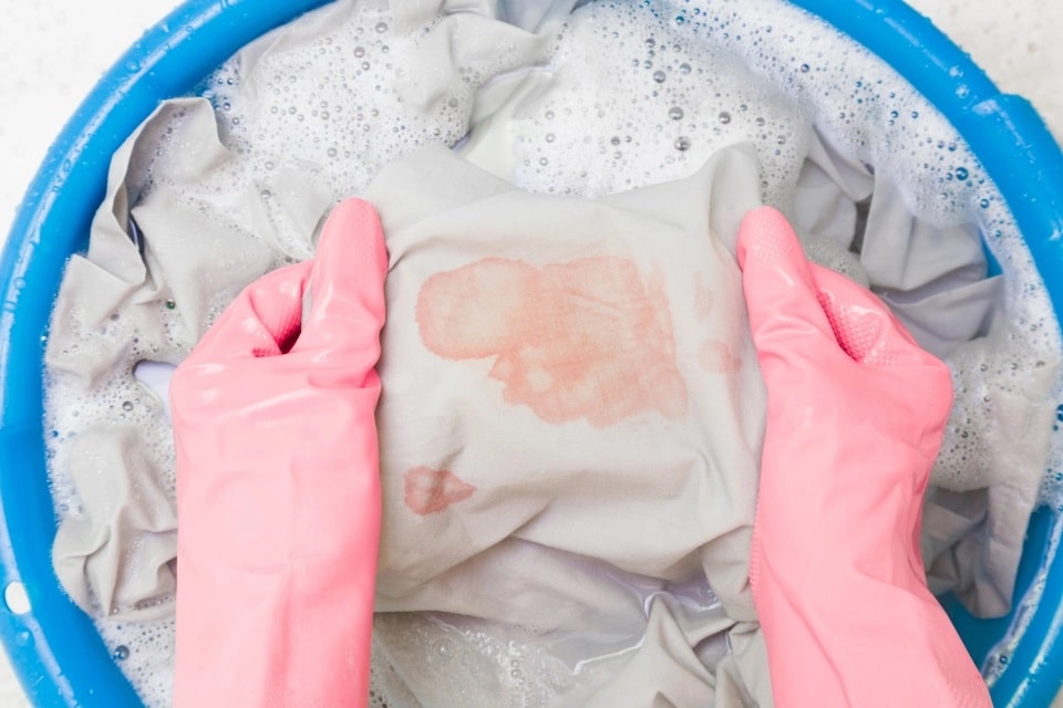 How To Remove Stains On Clothes