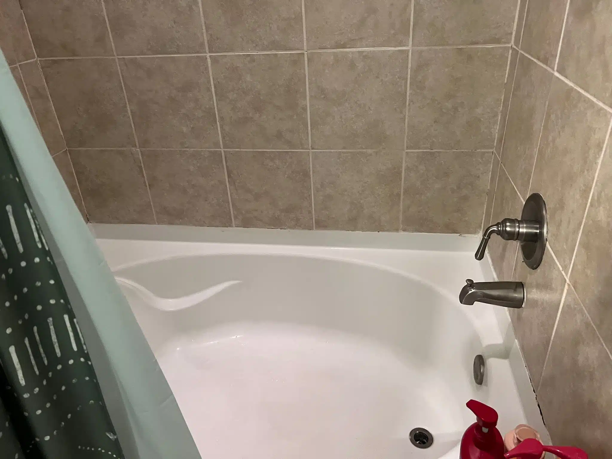 landlord have to clean